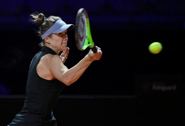 Elina Svitolina Jelina Svitolina UKR Action Semifinals Tennis Women Porsche Cup Porsche Tennis Grand Prix GP Stuttgart 2021 Porsche Arena 24 04 2021 Porsche Tennis Grand Prix Stuttgart 2021