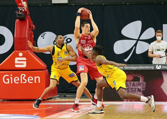 BBL, JobStairs Giessen 46ers - MHP RIESEN Ludwigsburg