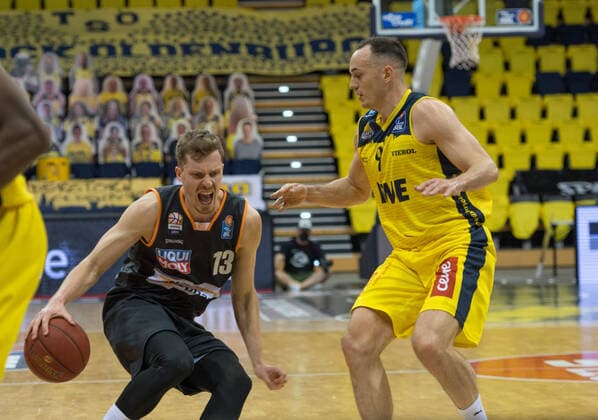 GER, Basketball, EWE Baskets Oldenburg vs ratiopharm Ulm 24 04 2021, EWE Arena, Oldenburg, GER, easy Credit BBL, EWE Baskets Oldenburg vs ratiopharm Ulm, in picture rb13 Karsten TADDA EWE Baskets Oldenburg 9 nordphotoxRojahn nph00310