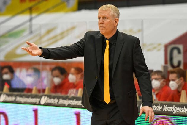 John Patrick 30 matchday, Basketball Bundesliga, Basketball season 2020 2021, Germany, easyCredit BBL, Germany, Giessen 46ers, giessen red, men, jobstairs GIESSEN 46ers MHP Riesen Ludwigsburg, men, Ludwigsburg in yellow