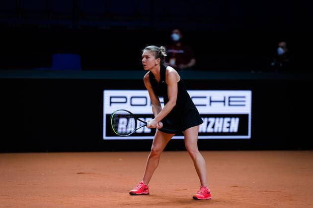 Mandatory Credit: Photo by Rob Prange Shutterstock (11864531ad) Simona Halep of Romania in action during the semi-final of the 2021 Porsche Tennis Grand Prix WTA, Tennis Damen 500 tournament Porsche Tennis Grand Prix, Tennis, Stuttgart, Germany - 24 Apr 2021 Porsche Tennis Grand Prix, Tennis, Stuttgart, Germany - 24 Apr 2021  Copyright: xRobxPrange Shutterstockx 11864531ad