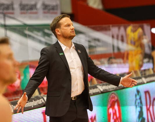 Rolf Scholz, Coach Giessen, JobStairs GIESSEN 46ers vs, MHP Riesen Ludwigsburg, Basketball, Basketball Bundesliga, 30 Spieltag, 24 04 2021, JobStairs GIESSEN 46ers vs, MHP Riesen Ludwigsburg, Basketball, Basketball Bundesliga, 30 Spieltag, 24 04 2021, Photo EIBNER Joerg Niebergall Giessen Copyright: xJoergxNiebergall Eibner-Pressefox EP_JNL