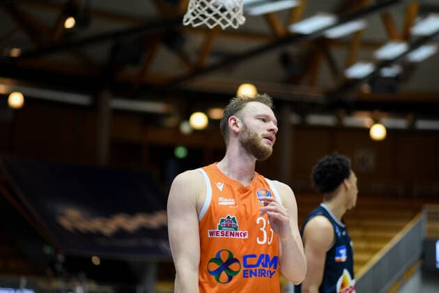 Robin Christen RASTA Vechta aergert sich über den Spielverlauf, GER, HAKRO Merlins Crailsheim vs RASTA Vechta, 24 04 2021, 30 Spieltag easycredit Basketball Bundesliga, Spielzeit 2020 2021 GER, HAKRO Merlins Crailsheim vs RASTA Vechta, 24 04 2021, 30 Spieltag easycredit Basketball Bundesliga, Spielzeit 2020 2021 Crailsheim Copyright: xEibnerxPressefoto MichaelxMemmlerx EP_MMR