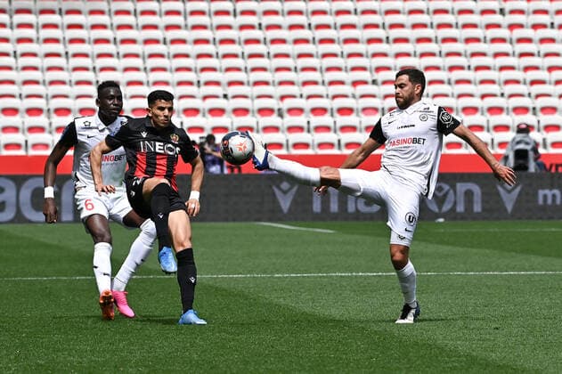 11 TEJI SAVANIER (MHSC) - 20 YOUCEF ATAL (NICE) - 06 JUNIOR SAMBIA (MHSC) FOOTBALL : Nice vs Montpellier - Ligue 1 Uber Eats - 25 04 2021 FEP Panoramic 