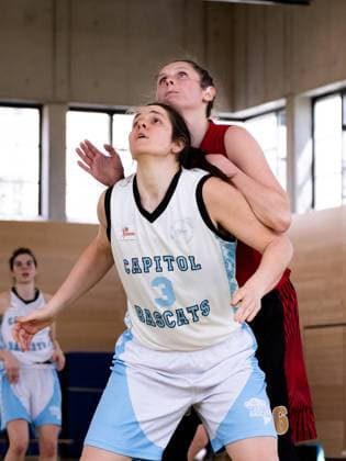 Duesseldorf, Germany, April 24th Elle Hendershot (3 Bascats) and Romy Baer (46 Rheinland Lions) during the Toyota 2. Basketball Bundesliga Nord between the Capitol Bascats Duesseldorf and RheinLand Lions at Wekita Sportarena in Duesseldorf Toyota 2. Basketball Bundesliga Nord - Capitol Bascats Duesseldo 