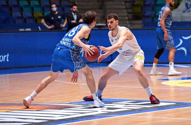 Basketball, BBL, Fraport Frankfurt Skyliners - Syntainics MBC