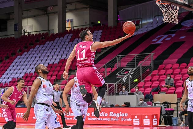 easyCredit BBL, Telekom Baskets Bonn vs NINERS Chemnitz, 25 04 2021 Anthony DiLeo Telekom Baskets Bonn 11 , easyCredit BBL, Telekom Baskets Bonn vs NINERS Chemnitz on 25 04 2021 at Telekom Dome Bonn, Bonn Nordrhein Westfalen Copyright: xBEAUTIFULxSPORTS Mueller-Laschetx