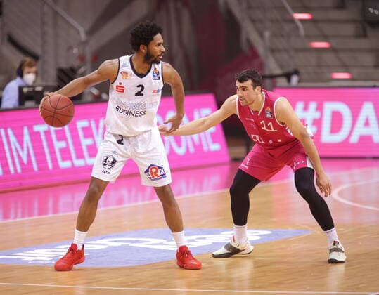 Anthony DiLeo Telekom Baskets Bonn vs Terrell Harris NINERS Chemnitz easyCredit BBL 1 Bundesliga , Season 2020 2021 , Matchday 30