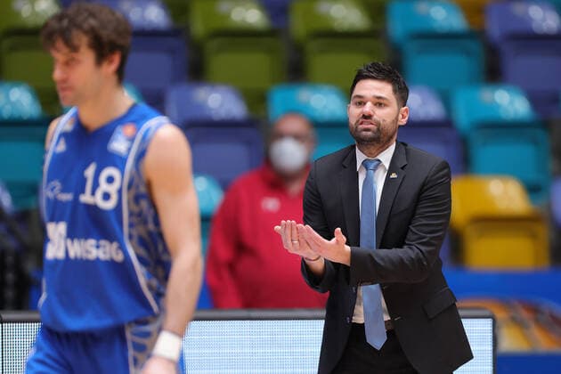 Fraport Skyliners Mitteldeutscher BC, easyCredit BBL coach Sebastian Gleim Fraport Skyliners Basketball match of the easyCredit BBL between Fraport Skyliners and Mitteldeutscher BC on 25 April 2021 at Fraport Arena in Frankfurt am Main , Frankfurt am Main Hesse Germany Fraport Arena