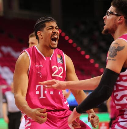 Bonn, Germany, 25 04 2021, Telekom Dome, Basketball, BBL, Telekom Baskets Bonn vs Niners Chemnitz Gabriel de Oliveira Bonn and Isaiah Philmore Bonn
