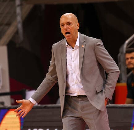 Pastore Rodrigo, Coach Chemnitz, Telekom Baskets Bonn vs Niners Chemnitz, Basketball, 1 Easy Credit Bundesliga, 30 Spieltag, 25 04 2021, Telekom Baskets Bonn vs Niners Chemnitz, Basketball, 1 Easy Credit Bundesliga, 30 Spieltag, 25 04 2021, Photo EIBNER Joerg Niebergall Bonn Copyright: xJoergxNiebergall Eibner-Pressefox EP_JNL
