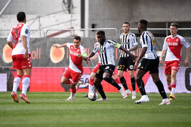 09 WISSAM BEN YEDDER (MONA) - 08 ISMAEL TRAORE (SCO) FOOTBALL : Angers vs Monaco - Ligue 1 Uber Eats - 25 04 2021 AnthonyBIBARD FEP Panoramic 