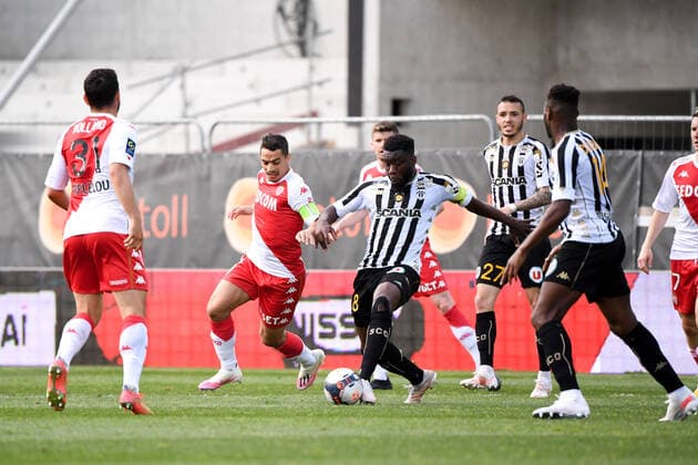 09 WISSAM BEN YEDDER (MONA) - 08 ISMAEL TRAORE (SCO) FOOTBALL : Angers vs Monaco - Ligue 1 Uber Eats - 25 04 2021 AnthonyBIBARD FEP Panoramic 