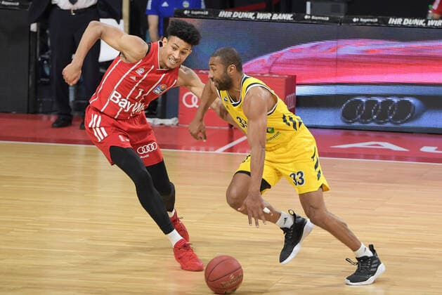Duel with left Jason George FC Bayern Basketball 1 and Jayson Granger Alba Berlin 33 ,FC Bayern Basketball Alba Berlin, Basketball, Basketball Bundesliga, 25 04 2021 Muenchen Bayern Germany Copyright: xkolbert-press BurghardxSchreyerx