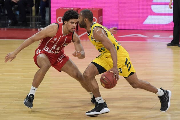 Duel with left Sasha Grant FC Bayern Basketball 44 and Jayson Granger Alba Berlin 33 ,FC Bayern Basketball Alba Berlin, Basketball, Basketball Bundesliga, 25 04 2021 Muenchen Bayern Germany Copyright: xkolbert-press BurghardxSchreyerx