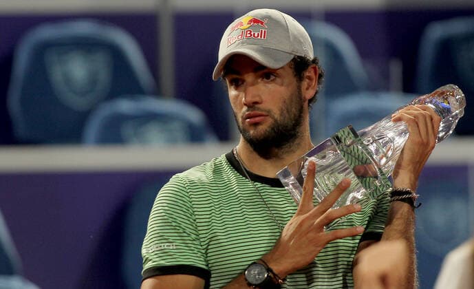 25.04.2021 Belgrade(Serbia) ATP, Tennis Herren Serbia Open men s tennis singles final Matteo Berrettini Italy with trophy :