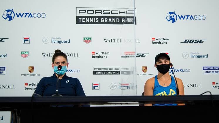 Mandatory Credit: Photo by Rob Prange Shutterstock (11864533ai) Jennifer Brady of the United States & Ashleigh Barty of Australia talk to the media after winning the doubles final of the 2021 Porsche Tennis Grand Prix WTA, Tennis Damen 500 tournament Porsche Tennis Grand Prix, Tennis, Stuttgart, Germany - 25 Apr 2021 Porsche Tennis Grand Prix, Tennis, Stuttgart, Germany - 25 Apr 2021  Copyright: xRobxPrange Shutterstockx 11864533ai