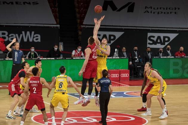 Basketball, BBL, 20210425, FC Bayern München Alba Berlin In the picture Leon RADOSEVIC FC Bayern München, 43 and Ben LAMMERS Alba Berlin, 50 Tip Off Munich Audi Dome Bayern Germany Copyright: Passion2Press MarkusxFischerx
