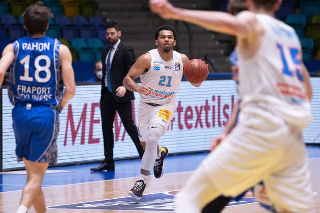 Fraport Skyliners Mitteldeutscher BC, easyCredit BBL Quinton Hooker Mitteldeutscher BC, 21 Basketball match of the easyCredit BBL between Fraport Skyliners and Mitteldeutscher BC on 25 April 2021 at Fraport Arena in Frankfurt am Main , Frankfurt am Main Hesse Germany Fraport Arena