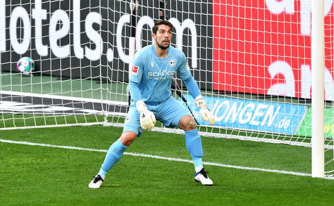 Football, Bundesliga, Germany, Men, Season 2020 2021, Matchday 30, Borussia Park Mönchengladbach, Bor Mönchengladbach, BMG weiss Arminia Bielefeld orange 5 0 Stefan Ortega Moreno ARM Action, Single Image DFL DFB REGULATES PROHIBIT ANY USE OF PHOTOGRAPHS AS IMAGE SEQUENCES AND OR QUASI VIDEO