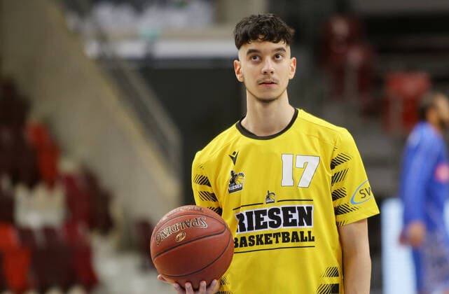 Ludwigsburg , Basketball easyCredit BBL Bundesliga , MHP RIESEN Ludwigsburg vs Fraport Skyliners Frankfurt , Nico Santana Mojica Riesen