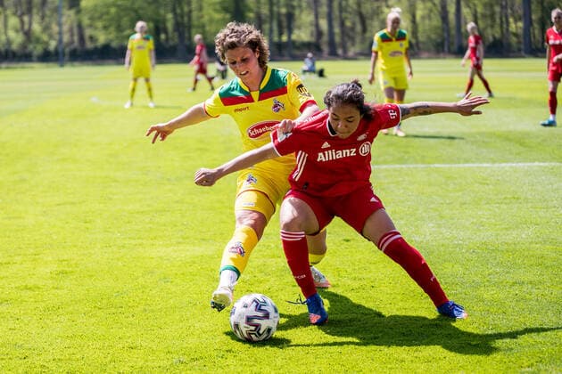 2 Women Football Bundesliga, 1 FC Koeln FC Bayern Muenchen II 28 04 2021 Anja Pfluger 20, 1 FC Koeln , Gia Corley 37, FC Bayern Muenchen II 2 Women Football Bundesliga, 1 FC Koeln FC Bayern Muenchen II, Koeln, Geissbockheim DFL REGULATIONS PROHIBIT ANY USE OF PHOTOGRAPHS AS IMAGE SEQUENCES AND OR QUASI VIDEO Copyright: xBEAUTIFULxSPORTS Wunderlx