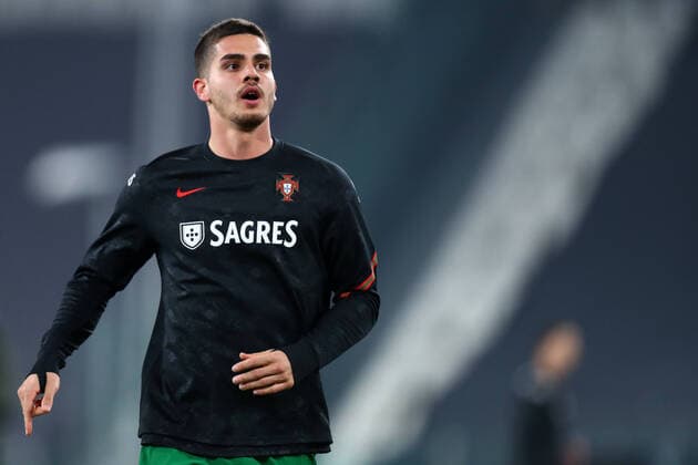 Portugal - Azerbaijan Andre Silva of Portugal during warm up before the FIFA World Cup, WM, Weltmeisterschaft, Fussball 2022 Qatar qualifying match between Portugal and Azerbaijan on March 24, 2021 in Turin, Italy. Torino Allianz Stadium Italy Copyright: xMarcoxCanonierox