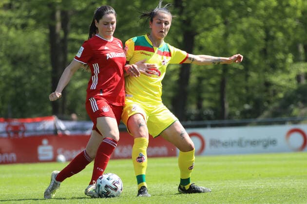 1 FC Köln Women FC Bayern Munich Women II Football 2 Bundesliga Women Season 2020 2021 Cologne Germany 28 04 2021 Right Francesca Calo 1 FC Köln Left Leonie Weber Munich