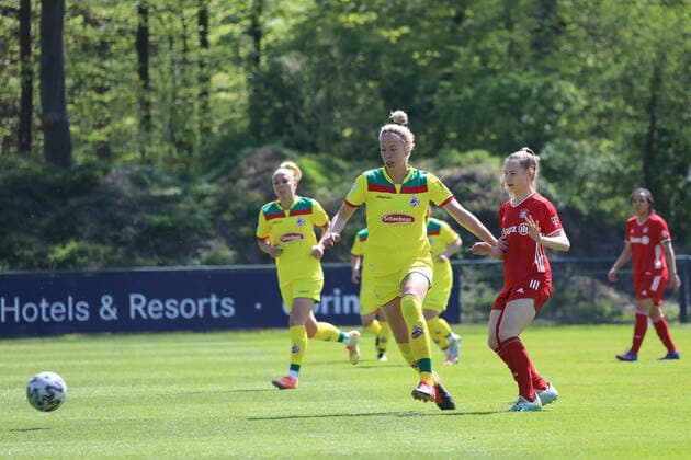 1 FC Köln Women FC Bayern Munich Women II Football 2 Bundesliga Women Season 2020 2021 Cologne Germany 28 04 2021 Sharon Beck 1 FC Köln