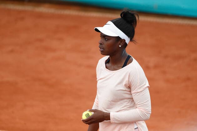 April 28, 2021, MADRID, MADRID, SPAIN: Sloane Stephens of United States looks on during her practice for the WTA, Tennis Damen 1000 - Mutua Madrid Open 2021 at La Caja Magica on April 28, 2021 in Madrid, Spain. MADRID SPAIN - ZUMAa181 20210428_zaa_a181_024 Copyright: xOscarxJ.xBarrosox