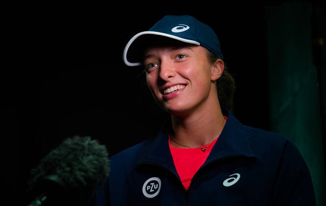 April 28, 2021, MADRID, MADRID, SPAIN: Iga Swiatek of Poland talks to the media ahead of the 2021 Mutua Madrid Open WTA, Tennis Damen 1000 tournament MADRID SPAIN - ZUMAa181 20210428_zaa_a181_103 Copyright: xRobxPrangex