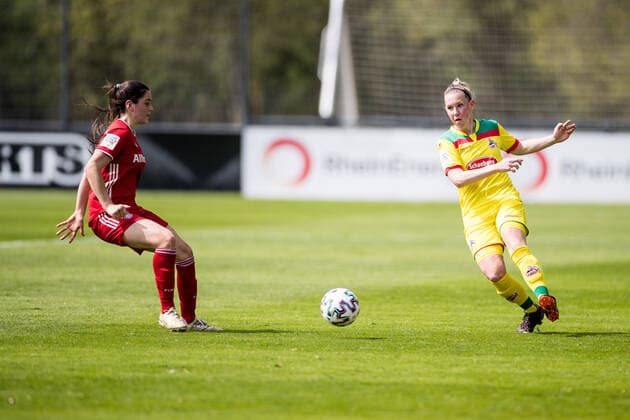 2 Women Football Bundesliga, 1 FC Koeln FC Bayern Muenchen II 28 04 2021 Marith Mueller Priessen 4, 1 FC Koeln 2 Women Football Bundesliga, 1 FC Koeln FC Bayern Muenchen II, Koeln, Geissbockheim DFL REGULATIONS PROHIBIT ANY USE OF PHOTOGRAPHS AS IMAGE SEQUENCES AND OR QUASI VIDEO Copyright: xBEAUTIFULxSPORTS Wunderlx