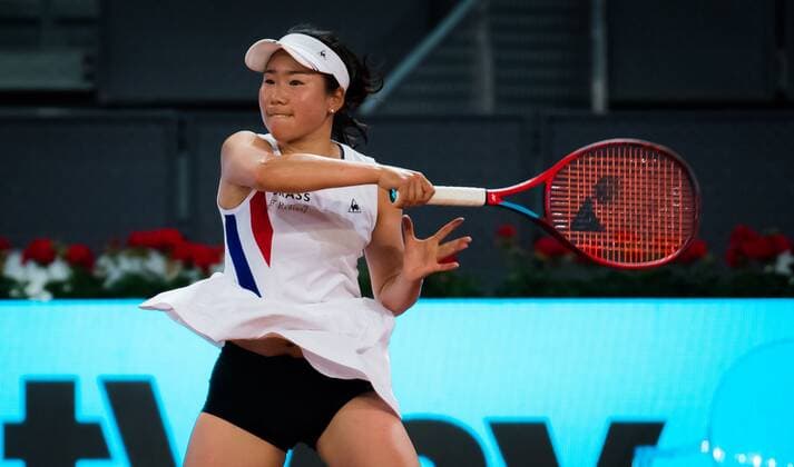 Mandatory Credit: Photo by Rob Prange Shutterstock (11876850cq) Nao Hibino of Japan in action during the second qualifications round of the 2021 Mutua Madrid Open WTA, Tennis Damen 1000 tournament Mutua Madrid Open Qualifying, Tennis, La Caja Magica, Madrid, Spain - 28 Apr 2021 Mutua Madrid Open Qualifying, Tennis, La Caja Magica, Madrid, Spain - 28 Apr 2021  Copyright: xRobxPrange Shutterstockx 11876850cq