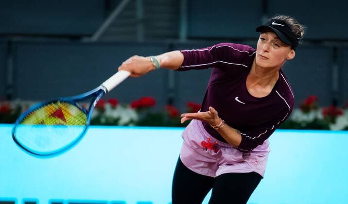 Mandatory Credit: Photo by Rob Prange Shutterstock (11876850co) Ana Bogdan of Romania in action during the second qualifications round of the 2021 Mutua Madrid Open WTA, Tennis Damen 1000 tournament Mutua Madrid Open Qualifying, Tennis, La Caja Magica, Madrid, Spain - 28 Apr 2021 Mutua Madrid Open Qualifying, Tennis, La Caja Magica, Madrid, Spain - 28 Apr 2021  Copyright: xRobxPrange Shutterstockx 11876850co