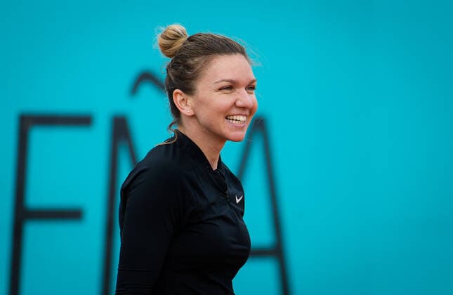 Mandatory Credit: Photo by Rob Prange Shutterstock (11876850ca) Simona Halep of Romania during practice ahead of the 2021 Mutua Madrid Open WTA, Tennis Damen 1000 tournament Mutua Madrid Open Qualifying, Tennis, La Caja Magica, Madrid, Spain - 28 Apr 2021 Mutua Madrid Open Qualifying, Tennis, La Caja Magica, Madrid, Spain - 28 Apr 2021  Copyright: xRobxPrange Shutterstockx 11876850ca