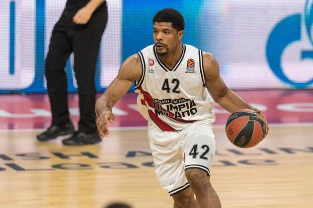 Basketball, Euroleague, day0 04 2021, FC Bayern Munich Armani Olimpia Milan Pictured Kyle HINES Armani Olimpia Milan, 42 Munich Audi Dome Bayern Germany. Copyright: Passion2Press.dex xMarkusxFischerx