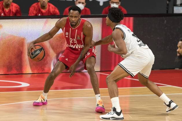 Basketball, Euroleague, day0 04 2021, FC Bayern Munich Armani Olimpia Milan Pictured JaJuan JOHNSON FC Bayern Munich, 25 and Zach LEDAY Armani Olimpia Milan, 2 Munich Audi Dome Bayern Germany. Copyright: Passion2Press.dex xMarkusxFischerx