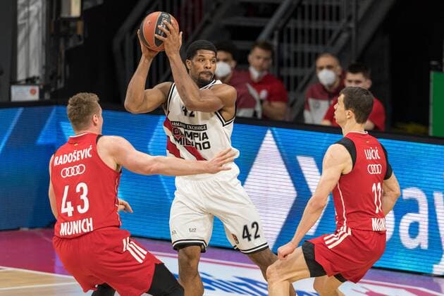 Basketball, Euroleague, day0 04 2021, FC Bayern Munich Armani Olimpia Milan Pictured are Leon RADOSEVIC FC Bayern Munich, 43 , Kyle HINES Armani Olimpia Milan, 42 and Vladimir LUCIC FC Bayern Munich, 11 Munich Audi Dome Bayern Germany. Copyright: Passion2Press.dex xMarkusxFischerx