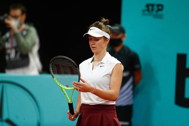 April 29, 2021, MADRID, MADRID, SPAIN: Elina Svitolina of Ukraine gestures during her Women s Singles match against Jil Teichmann of Switzerland during the WTA, Tennis Damen 1000 - Mutua Madrid Open 2021 at La Caja Magica on April 29, 2021 in Madrid, Spain. MADRID SPAIN - ZUMAa181 20210429_zaa_a181_043 Copyright: xOscarxJ.xBarrosox