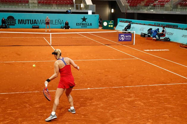 April 29, 2021, MADRID, MADRID, SPAIN: Angelique Kerber of Germany in action during her Women s Singles match against Marketa Vondrousova of Czech Republic during the WTA, Tennis Damen 1000 - Mutua Madrid Open 2021 at La Caja Magica on April 29, 2021 in Madrid, Spain. MADRID SPAIN - ZUMAa181 20210429_zaa_a181_057 Copyright: xOscarxJ.xBarrosox