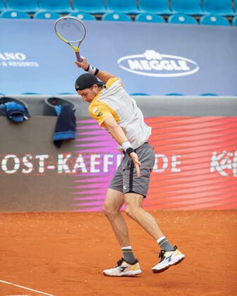 Jan Lennard Struff GER reacts angry and crushes his opponent, anger, disappointed, disappointment, emotion Tennis BMW Open 2021 ATP MTTC Iphitos Munich Germany 29 April 2021 Copyright: xJuergenxHasenkopfx