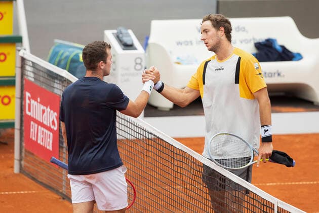 Dominik Koepfer congratulates the winner Jan Lennard Struff GER Tennis BMW Open 2021 ATP MTTC Iphitos Munich Germany 29 April 2021 Copyright: xJuergenxHasenkopfx