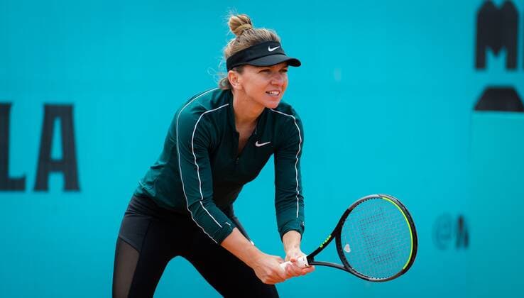 Mandatory Credit: Photo by Rob Prange Shutterstock (11876051bc) Simona Halep of Romania during practice ahead of the 2021 Mutua Madrid Open WTA, Tennis Damen 1000 tournament Mutua Madrid Open, Tennis, La Caja Magica, Madrid, Spain - 29 Apr 2021 Mutua Madrid Open, Tennis, La Caja Magica, Madrid, Spain - 29 Apr 2021  Copyright: xRobxPrange Shutterstockx 11876051bc