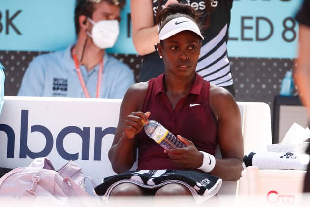 April 29, 2021, MADRID, MADRID, SPAIN: Sloane Stephens of United States looks on during her Women s Singles match against Danka Kovinic of Montenegro during the WTA, Tennis Damen 1000 - Mutua Madrid Open 2021 at La Caja Magica on April 29, 2021 in Madrid, Spain. MADRID SPAIN - ZUMAa181 20210429_zaa_a181_169 Copyright: xOscarxJ.xBarrosox