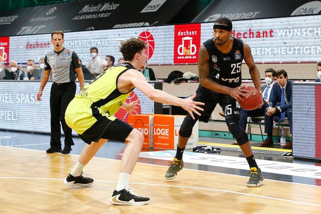 31 Matchday of the easyCredit BBL Basketball Bundesliga on 29 April 2021at the Oberfrankenhalle in Bayreuth Bavaria Germany season 2020 2021 Medi Bayreuth vs Basketball Hamburg Towers Kay Bruhnke Medi Bayreuth 9 left Terry Allen Hamburg Towers 25 right