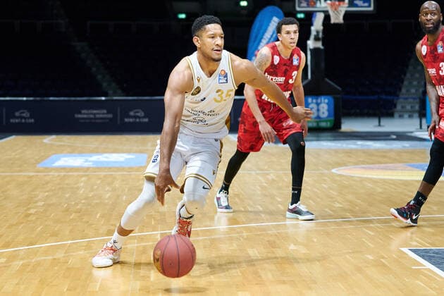 Karim Jallow No 35 Basketball Loewen Braunschweig Basketball Loewen Braunschweig soliver Wuerzburg Basketball Loewen Braunschweig soliver Wuerzburg, Basketball, BBL, season 2020 2021, 29 04 2021 Braunschweig. Copyright: xEibner-Pressefoto DanielxReineltx EP_DRT