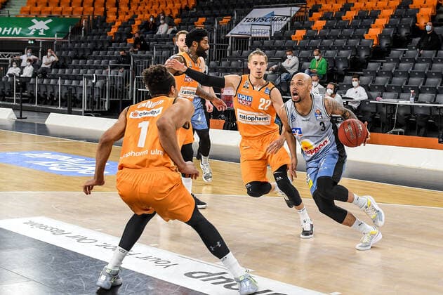 GER, BBL, ratiopharm ulm vs HAKRO Merlins Crailsheim 29 04 2021, ratiopharm arena, Neu Ulm, GER, BBL, ratiopharm ulm vs HAKRO Merlins Crailsheim, pictured Demitrius Conger Ulm, 1 , Thomas Klepeisz Ulm, 22 , Maurice Stuckey Crailsheim, 3 nordphotoxGmbHx xHafner nph00200