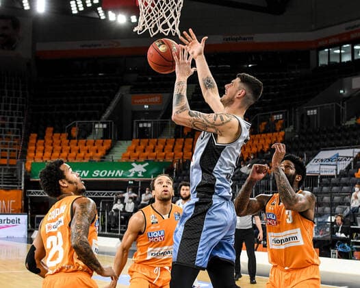 GER, BBL, ratiopharm ulm vs HAKRO Merlins Crailsheim 29 04 2021, ratiopharm arena, Neu Ulm, GER, BBL, ratiopharm ulm vs HAKRO Merlins Crailsheim, pictured Bogdan Radosavljevic Crailsheim, 15 grabs the rebound against Troy Caupain Ulm, 23 , Demitrius Conger Ulm, 1 and Cameron Clark Ulm, 3. nordphotoxGmbHx xHafner nph00200