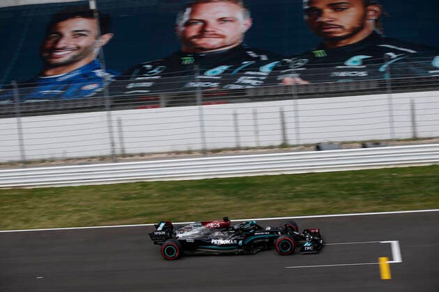 44 Lewis Hamilton GBR, Mercedes AMG Petronas F1 Team , F1 Grand Prix of Portugal at Autodromo Internacional do Algarve on April 30, 2021 in Portimao, Portugal Photo by HOCH ZWEI Portimao Portugal