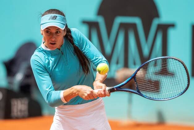 Sorana Cirstea of Romania in action against US tennis player Jessica Pegula during their Mutua Madrid Open tournament s first round match at Caja Magica complex, in Madrid, Spain, 30 April 2021. Mutua Madrid Open tournament !ACHTUNG: NUR REDAKTIONELLE NUTZUNG!  Copyright: xRodrigoxJimenezx GRAF5675 20210430-637553968322460954